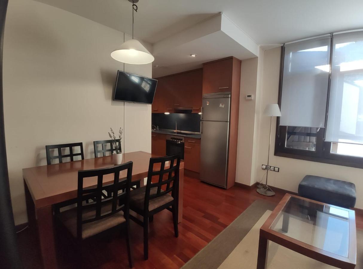 Apartamento Montes De Villanúa Exteriér fotografie